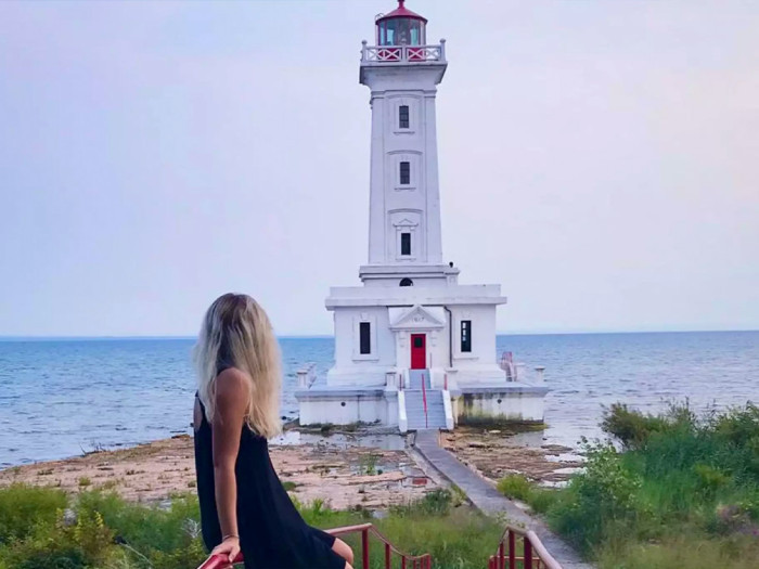 Immerse Yourself in Nature at Point Abino Lighthouse